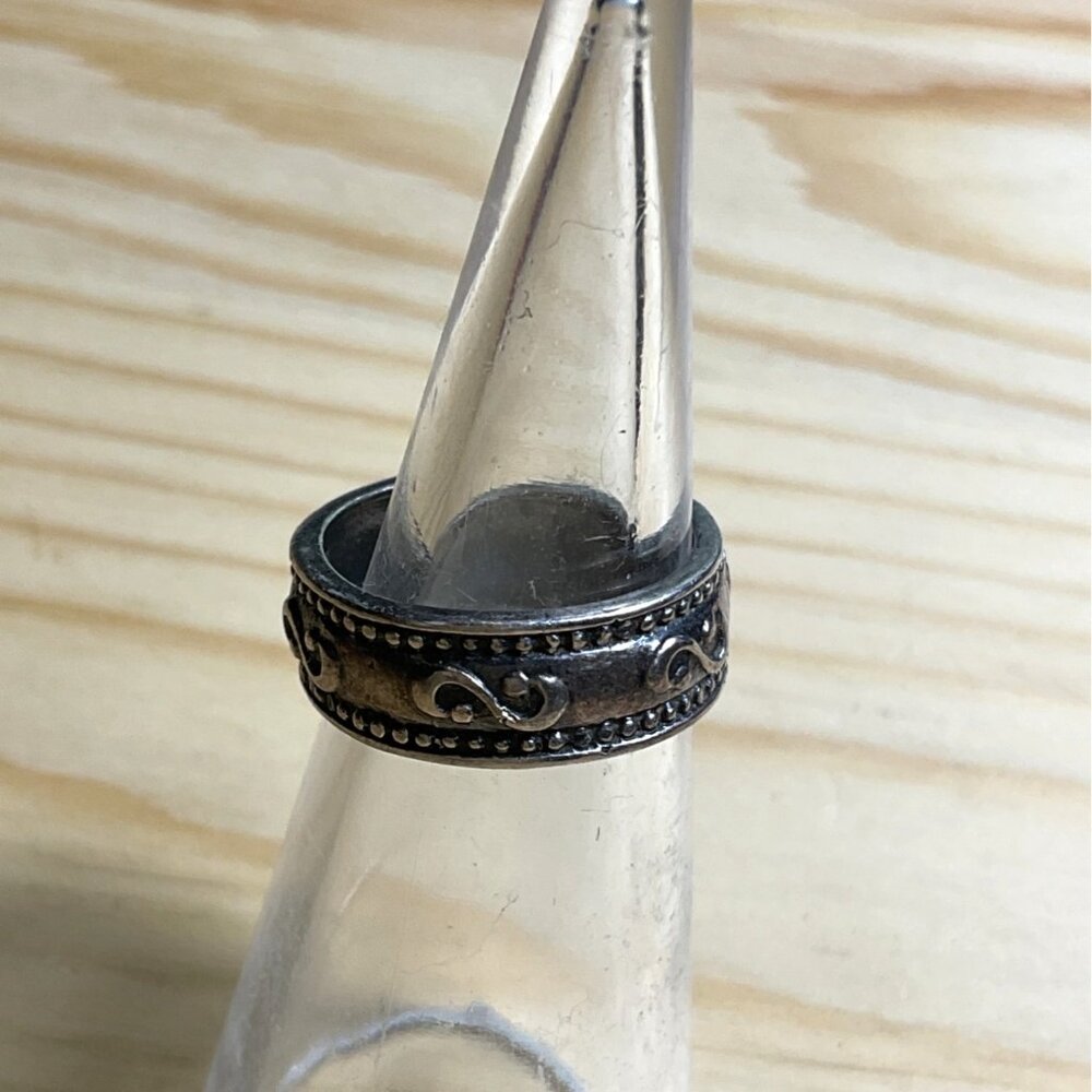 Versitile Ornate Silver Scroll & Dot Ring Band